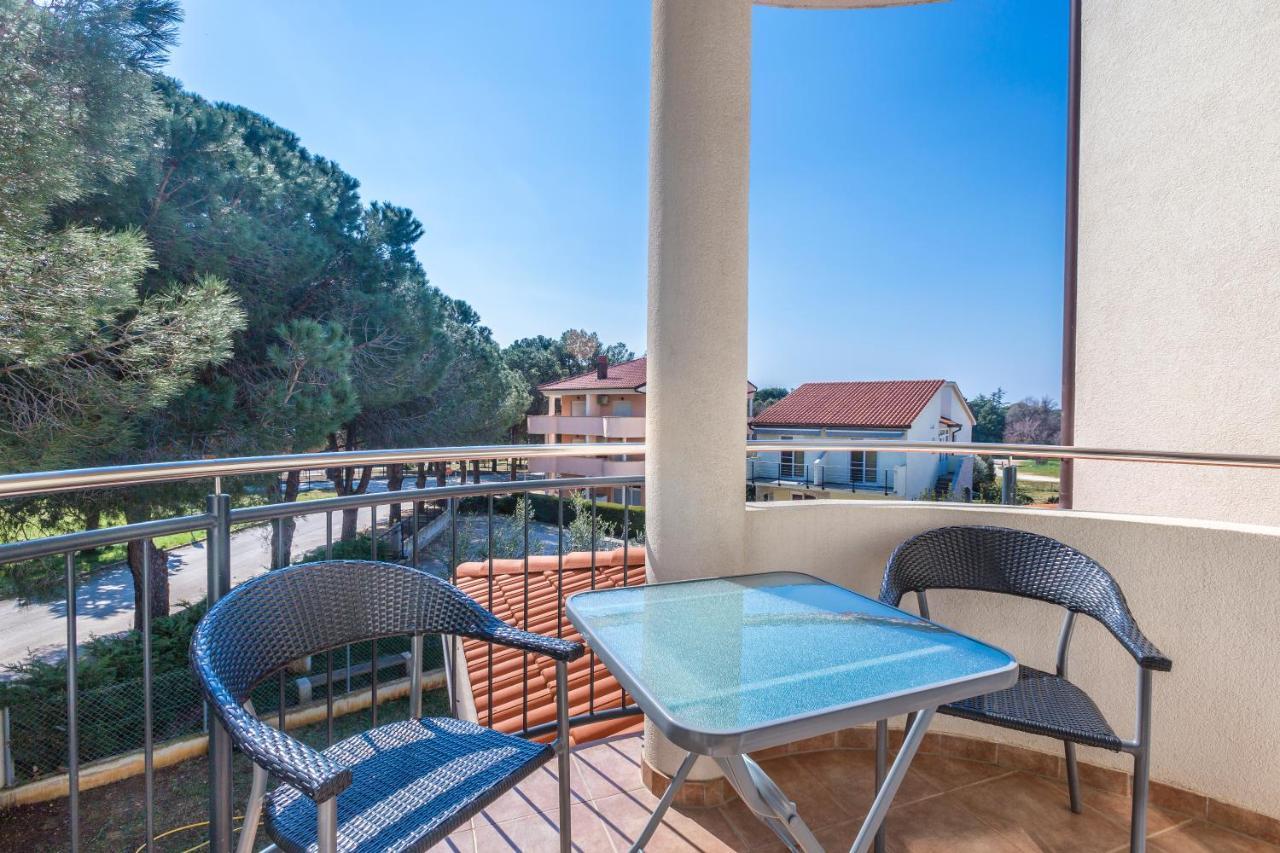 Ferienwohnung Pinia Medulin Exterior foto