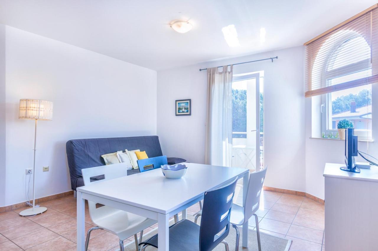 Ferienwohnung Pinia Medulin Exterior foto